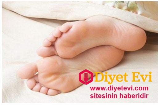 Uzmanlar bu noktadaki kasların uyarılmasıyla kramp, baş-bacak ağrısı, stres ve yüksek tansiyonun düşürülebildiğini belirtiyor.