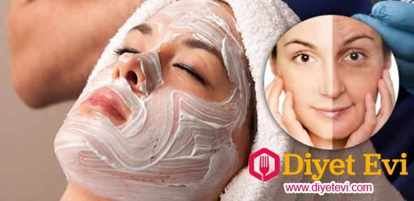 Kırışıklıklar iki kategoriye ayrılır: İlki iyi diye tabir ettiğimiz yüzeysel çizgiler, ikincisi de kötü dediğimiz derin çizgiler. Sen de iyi yada kötü kırışıklıklardan birine sahipsen eminiz ki bunlardan kurtulmak istiyorsun ve çözümü hemen kozmetik mağazalarına gidip büyük paralar vererek aldığın o kremlerde arama. Ya da televizyonlarda gördüğün o reklamlardaki ürünlerde arama. Bu kremler geçici olarak cildi tombul yaparak kırışıklıkları yok olmuş gibi gösteriyor. Fakat kremi kullanmayı bıraktığınızda bu kırışıklıklar direk geri gelmektedir. Ayrıca unutulmaması gereken bir nokta da kırışıklıklardan tamamen kurtulmak için güneşe maruz kalma sürenizini minimuma indirmeniz gerekmektedir. Cilt kırışıklıklarından kurtulmak için doğal ve reçetesiz ilaçları deneyin . Tedaviler biraz zaman ve çaba gerektirecektir ama kesinlikle bütçenizin dostu olacaktır. İşte Size birkaç ev yapımı kırışıklık giderici krem tarifi. İlk karışımı okumak için görsele tıklayın ve 3. fotoğrafa geçin.