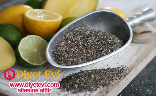 Sebze ve meyveye dayalı olan bu bağırsak temizliği yöntemi özellikle lif bakımından zengin yiyecekler ile yapılır.Vücutta sürekli aktif olan sindirim sisteminin önemli bir unsuru bağırsaklarımız yıllar geçtikçe zehirli toksinler biriktirir ve bu sağlığımızı olumsuz etkilemeye başlar. İlk olarak bağırsaklardaki toksin ve zehirli maddeleri temizlemek için vitamin olarak zengin, tok tutma özelliğine sahip yumuşak posası ile bağırsakların sindirimi kolay ve lif bakımından yüksek elmayı tercih etmeliyiz. Karışımın temel maddesi elmadan oluşuyor. Bir diğer malzememiz keten tohumu. Okumaya devam etmek için görsele tıklayın ve 3. fotoğrafa geçin.