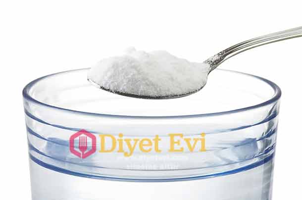 Negatif enerji nedir? Negatif enerjiler sizi, ailenizi, evcil hayvanlarınızı, hatta etrafınızdaki bütün nesneleri etkileyen şok dalgaları yayar. Yapılan araştırmalarda bu kötü enerjiden kurtulmanın etkili bir yolu bulundu. Bu yöntem ile evinize tekrardan huzur gelecek ve yaşam kaliteniz artacak. Uykularınız düzene girecek. Sabahları yorgun kalkmak gibi şikayetleriniz azalacak ve bütün vücudunuz sağlığına kavuşacak. Gerekli malzemeleri görmek için görsele tıklayın ve 3. Fotoğrafa geçin.